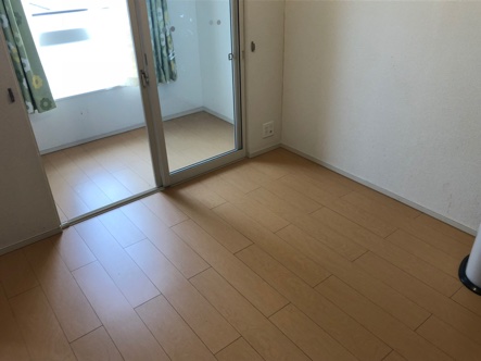 野々市市のお客様 U.Kさんの不用品回収前の部屋の画像
